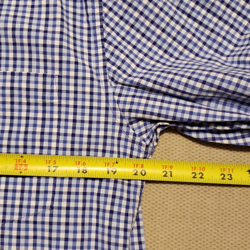 Express Medium Checkered Button Down. - image 4